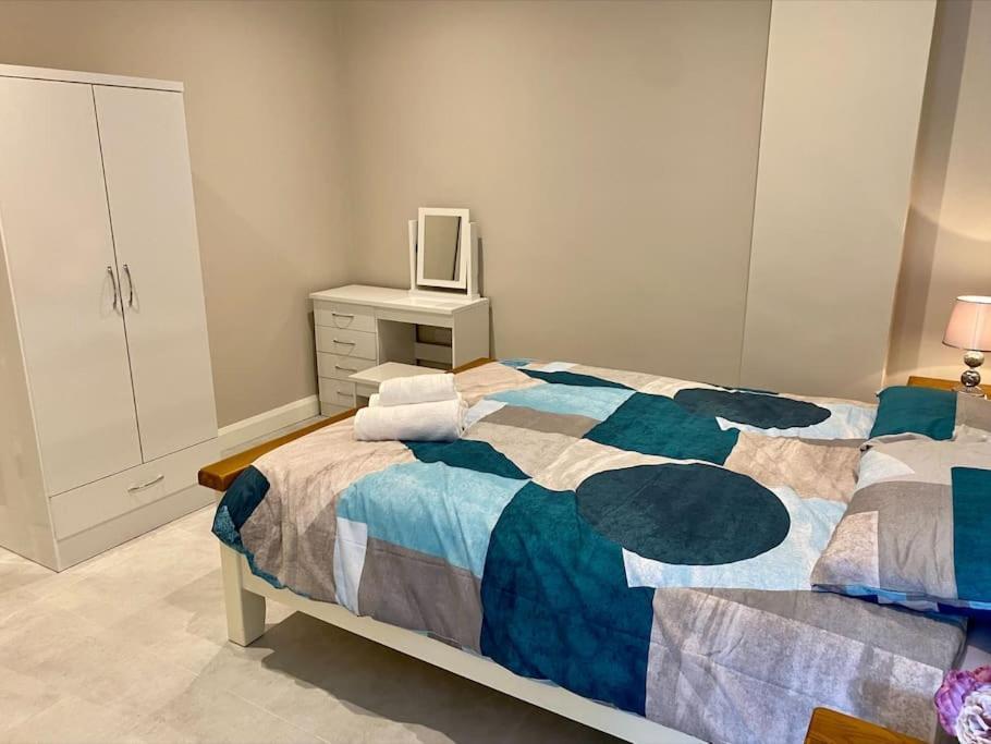 Erne Getaway No.8 Brand New 1 Bed Apartment Enniskillen Exteriör bild